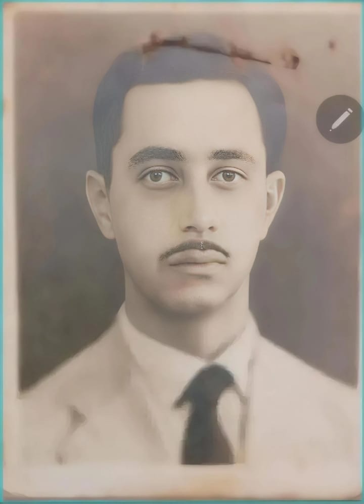 JOSE PEDRO PINTO ESPOSEL, Historiador, Arquivista e Professor da Universidade Federal Fluminense.